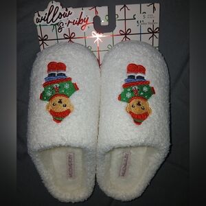 3FOR$12 White Slippers with Embroidered Bear